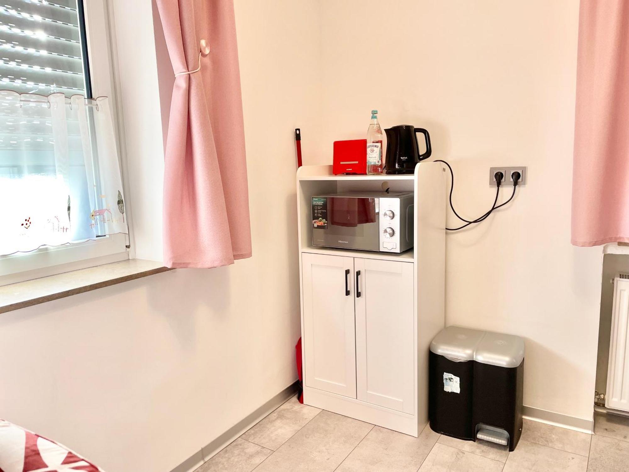 Casa Giulia 2 Zimmer Nahe Giessen, Kueche, Bad, Wlan, Parkplatz Krofdorf-Gleiberg Zewnętrze zdjęcie
