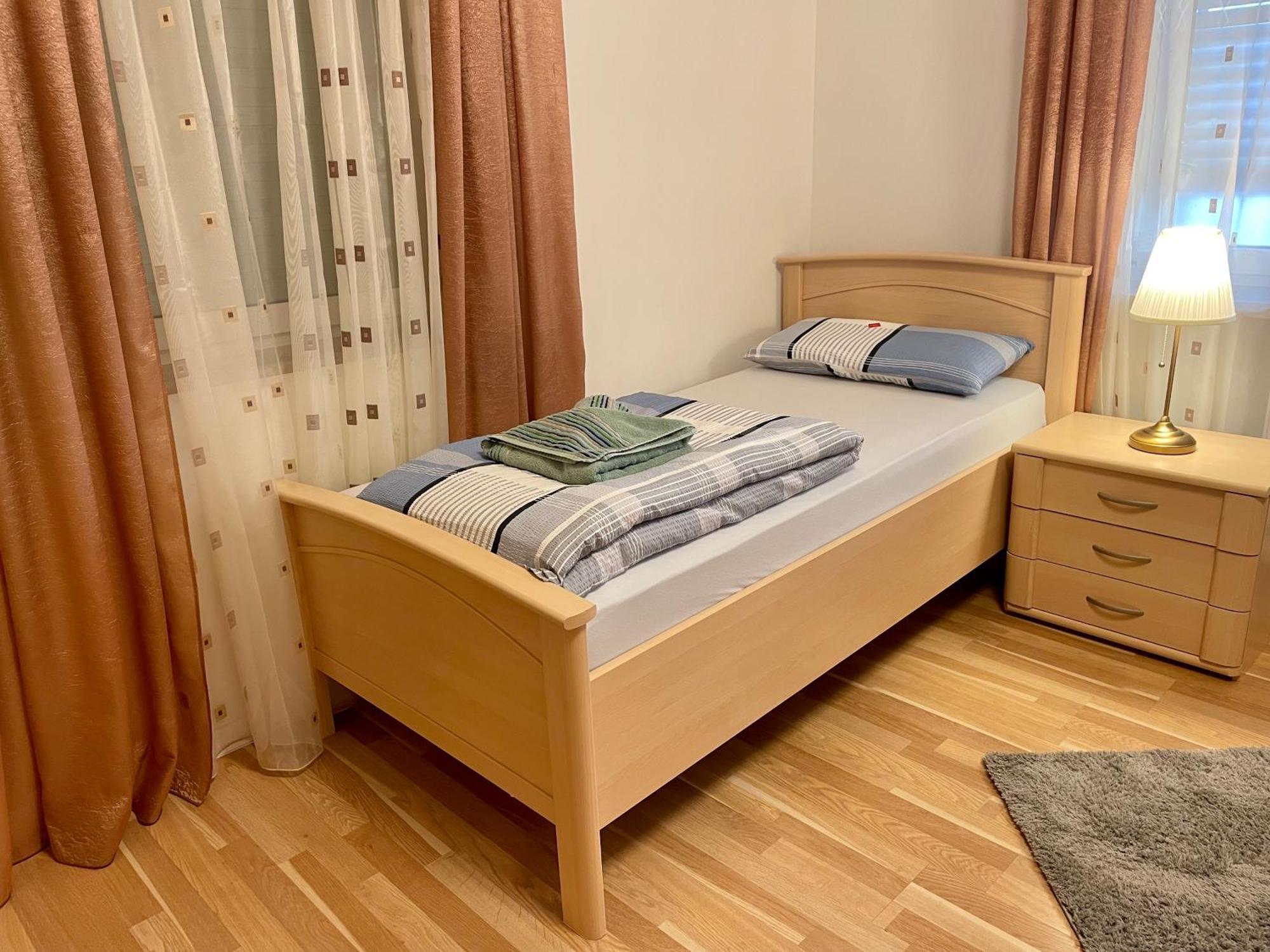 Casa Giulia 2 Zimmer Nahe Giessen, Kueche, Bad, Wlan, Parkplatz Krofdorf-Gleiberg Zewnętrze zdjęcie