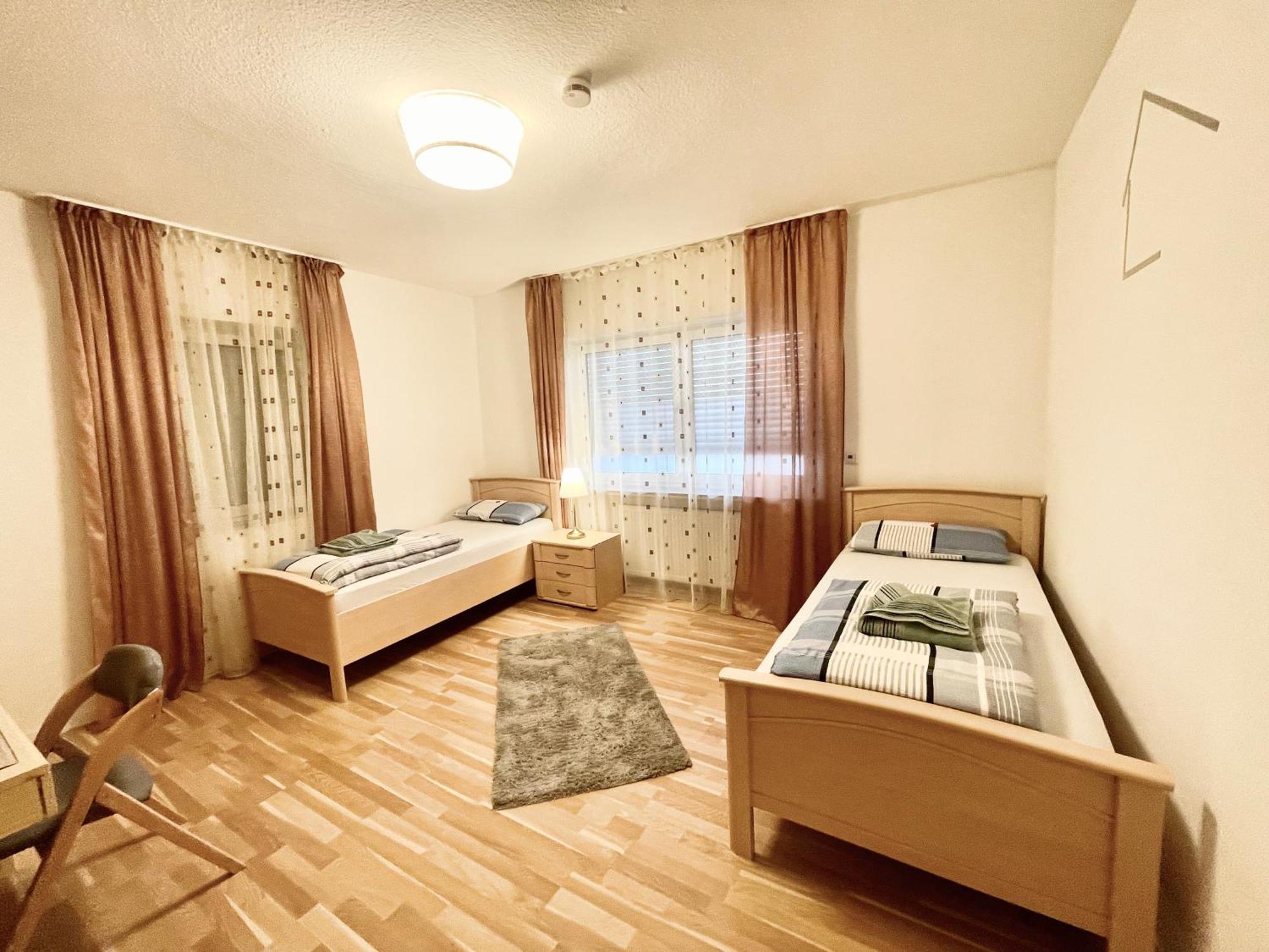 Casa Giulia 2 Zimmer Nahe Giessen, Kueche, Bad, Wlan, Parkplatz Krofdorf-Gleiberg Zewnętrze zdjęcie