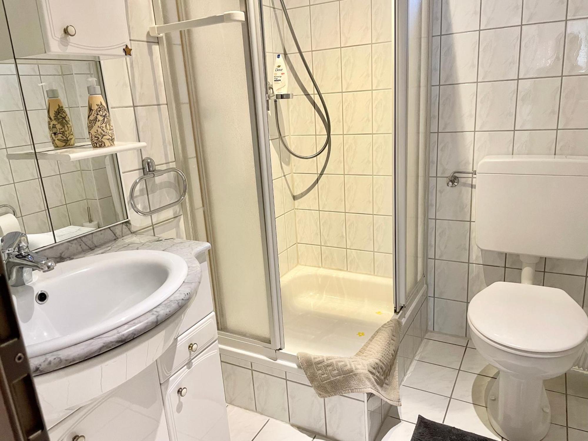Casa Giulia 2 Zimmer Nahe Giessen, Kueche, Bad, Wlan, Parkplatz Krofdorf-Gleiberg Zewnętrze zdjęcie